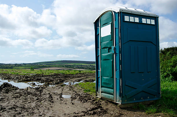 Best Portable Shower Rental  in South Lockport, NY